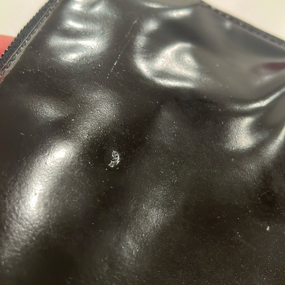 Chanel Laptop Zip Case Clutch Portfolio Black Patent Leather w Enamel CC Logo - Picture 5 of 12